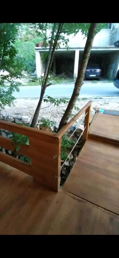 Still Cabin Cetinje Ngoại thất bức ảnh